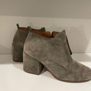 Franco Sarto Boot Heels